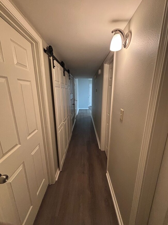 Photo - 3322 N Detroit Ave Unit 3322-2