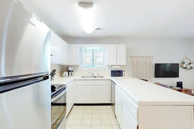 Photo - 3700 Golf Colony Ln