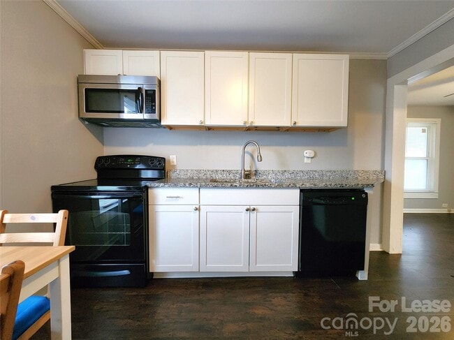 Photo - 507 S Vance St