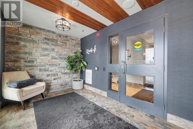 Photo - 54 Koda St Unit 204