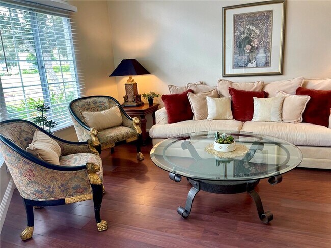 Photo - 28305 Paseo El Siena