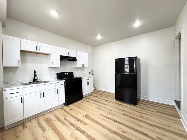 Photo - 3 Bedroom Semi-Detached Home