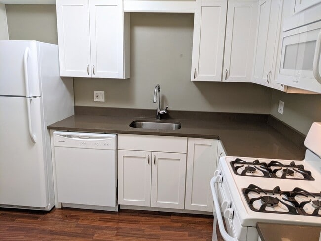 Photo - 800 Custer Ave Unidad 3A