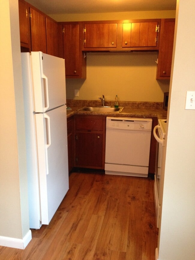 Photo - Maplewood Apartment Homes