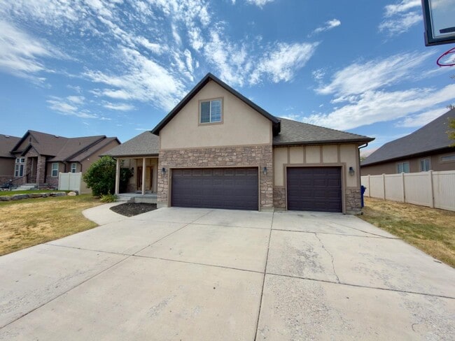 Photo - 783 Meadow Side Dr