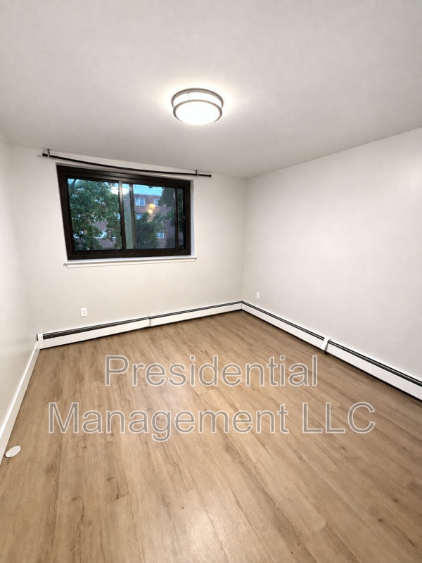 280 Collins St Unit FTOF