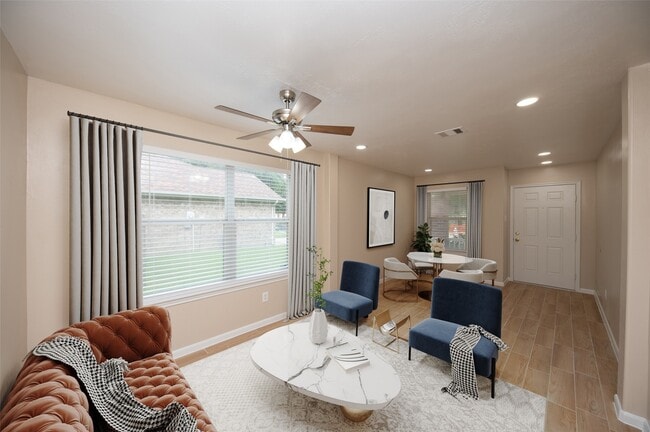 Photo - 20510 Raincrest Dr