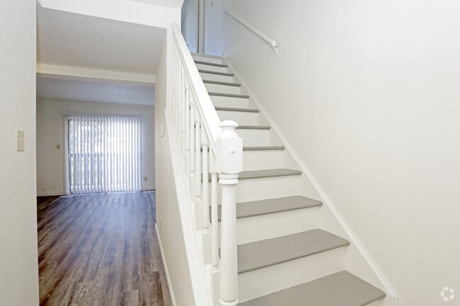 3 Bedroom - Stairway