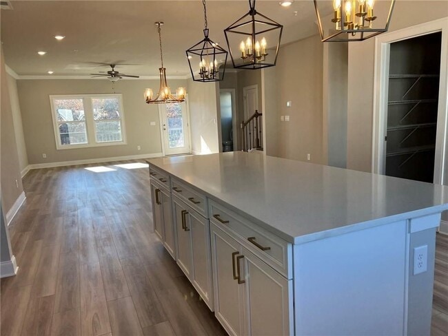 Photo - 431 Lincoln St