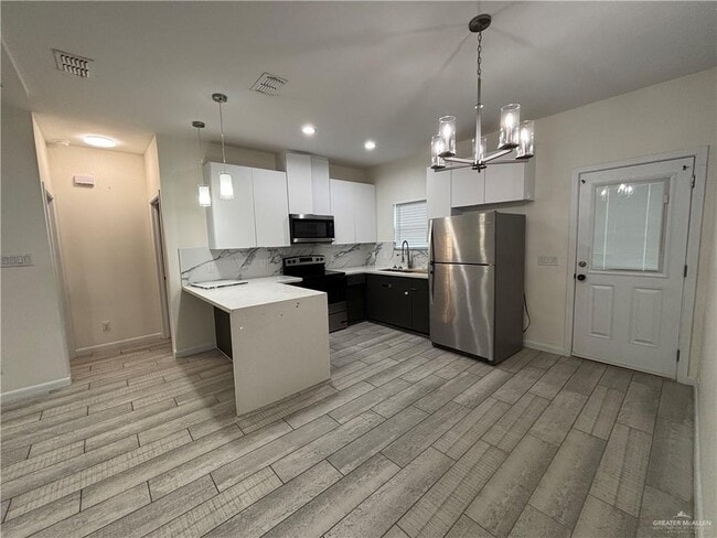 Photo - 27 Lauryn Dr Unit 3