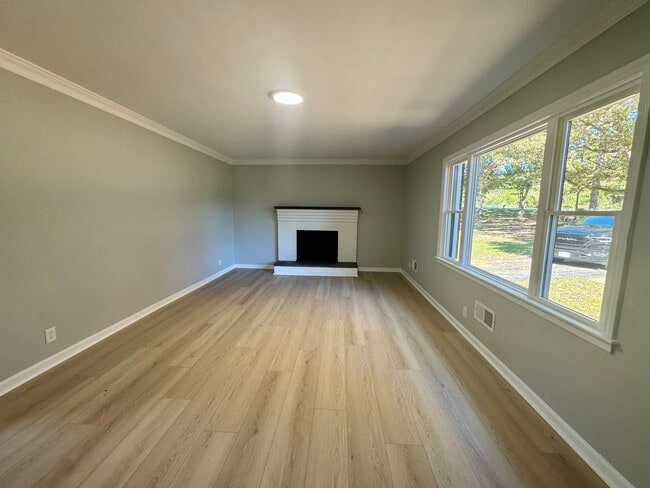 Photo - Four Bedroom House/Boonsboro Area
