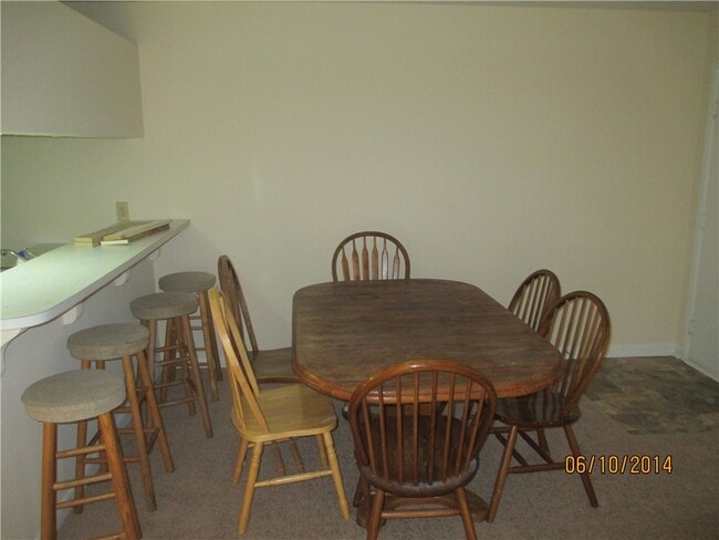 Photo - 220 Elm St Unit 204