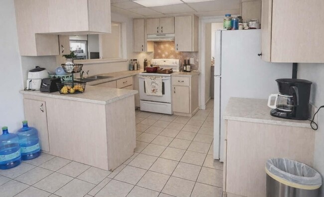 Photo - 218 Olive Ave