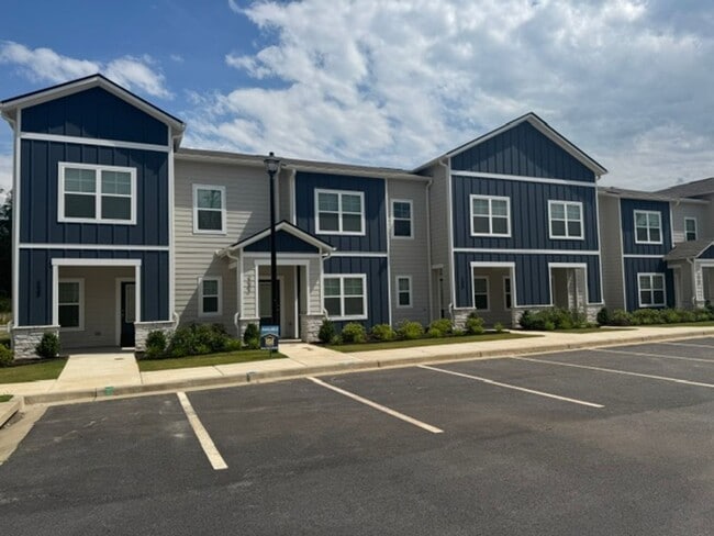Building Photo - 234 Rooker Dr