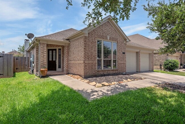 Photo - 871 Falling Springs Ln