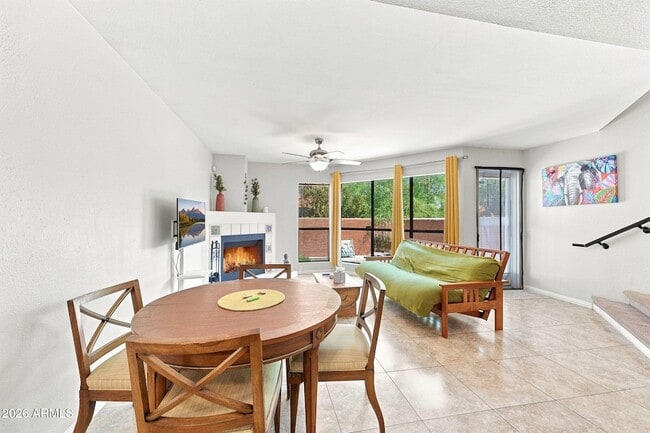 Photo - 3228 W Glendale Ave