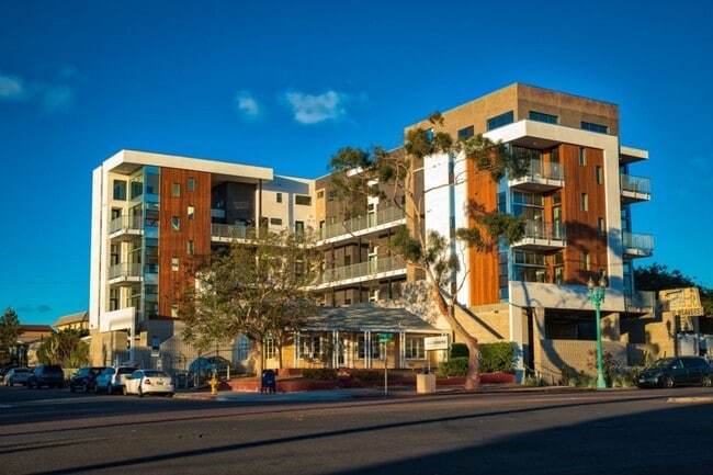 Above the Boulevard / Mississippi 5