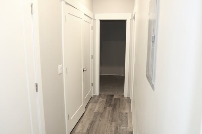Photo - 35 N 800 E Unidad 1 bed 1 bath quiet modern design