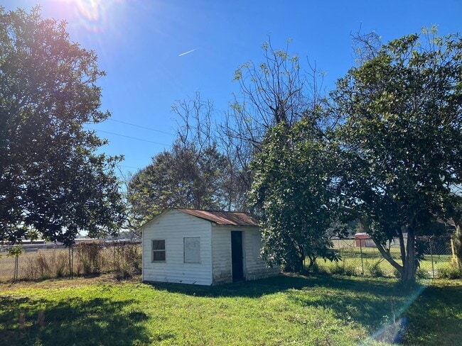 Building Photo - 39500 Lincoln Ave Unit 39500 Lincoln Ave