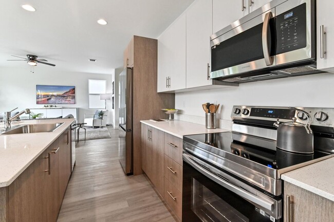 Photo - 6365 Tenor Dr