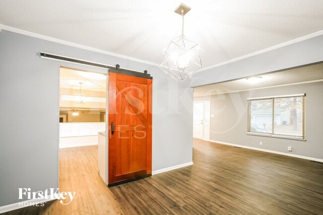 Photo - 7843 Stafford Ln