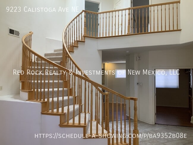 Photo - 9223 Calistoga Ave NE