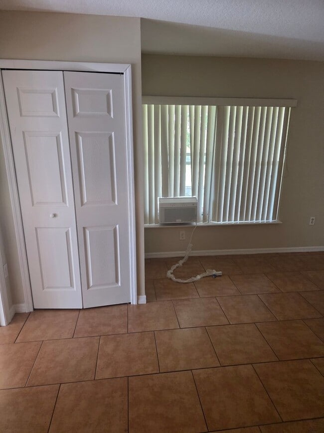 Photo - 4485 SW Gainsboro St