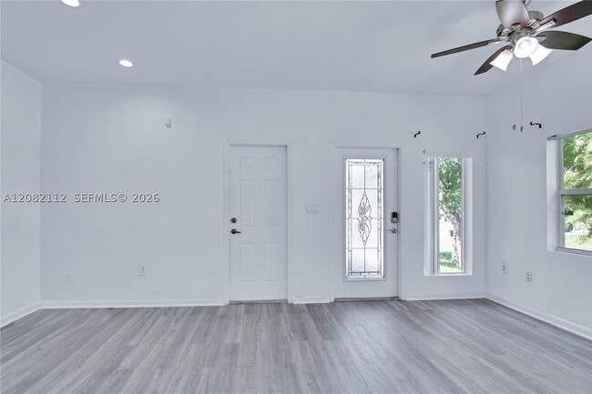 Photo - 5603 Polk St Unit A