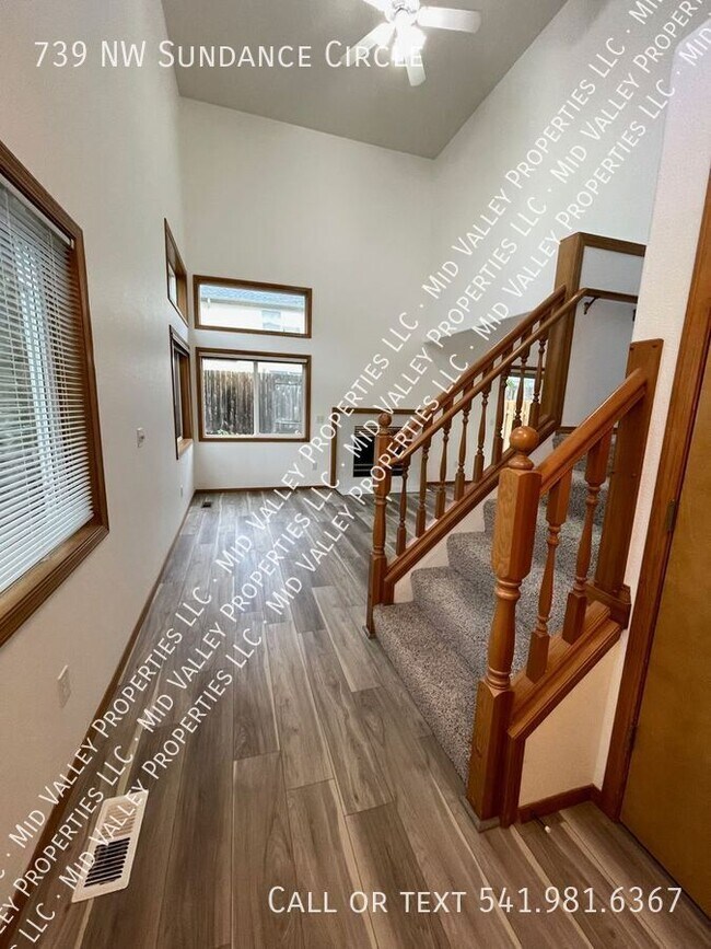 Townhome Near Samaritan Hospital House Rental in Corvallis, OR