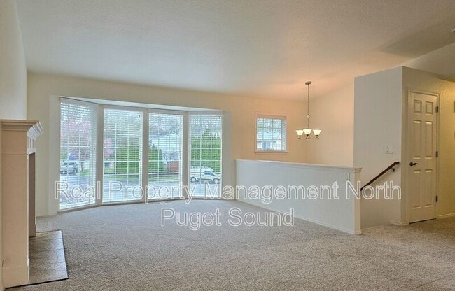 Photo - 8311 15th Pl NE