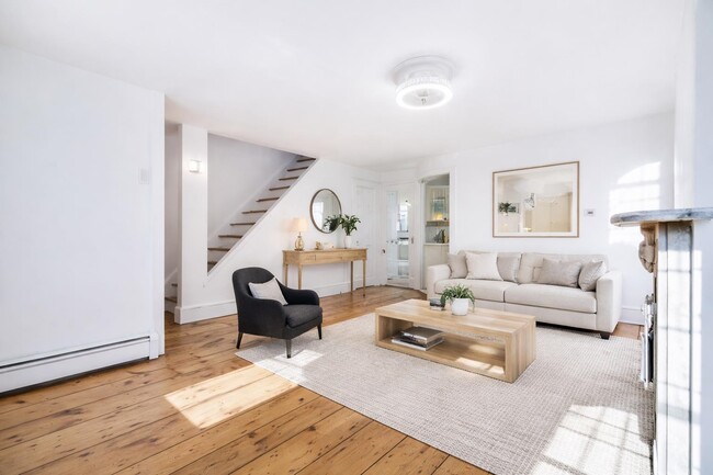 Photo - 145 Halladay St Unit 1