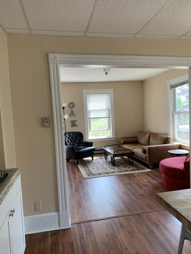 Photo - 113 Oak St Unidad College Summer only