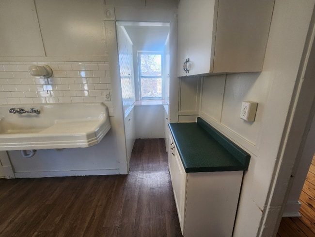 Photo - 12 Downing St Unidad 2