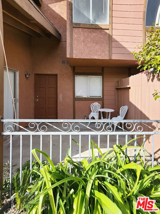 Photo - 1219 E Pasadena St