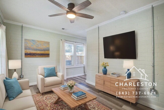 Photo - 118 Klein St