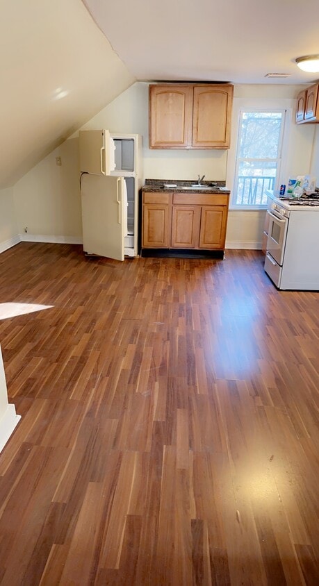 Photo - 155 Lewis Ave (Meriden, CT)
