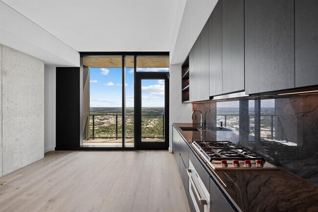 Photo - 610 Davis St Unit 4308