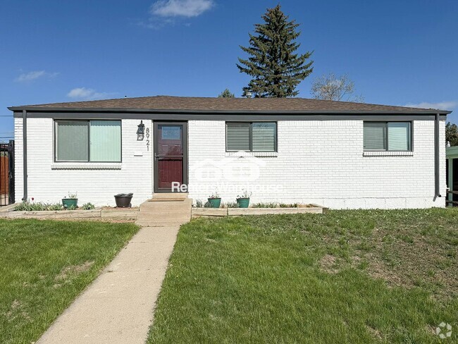 Building Photo - 8921 Ithaca Way Rental