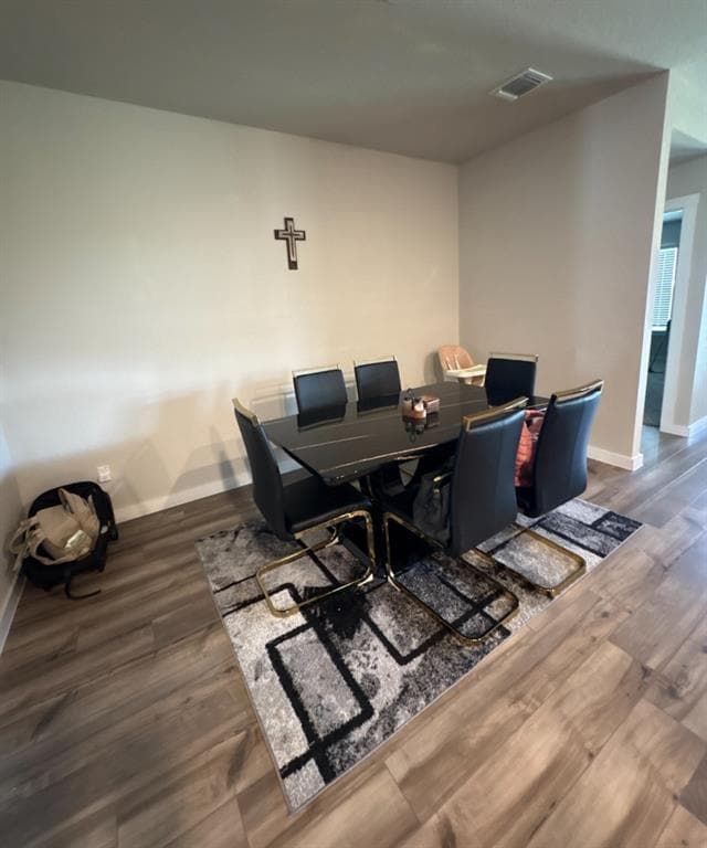 Photo - 500 Veneta Ln