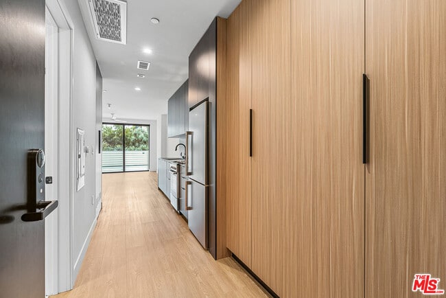 Photo - 3688 Overland Ave Unit 324