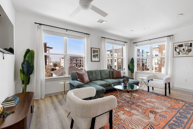 Building Photo - 1301 Leah Ave Unit SI FL1-ID1499103P
