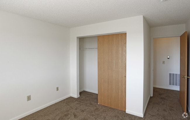 Timberlake Apartments