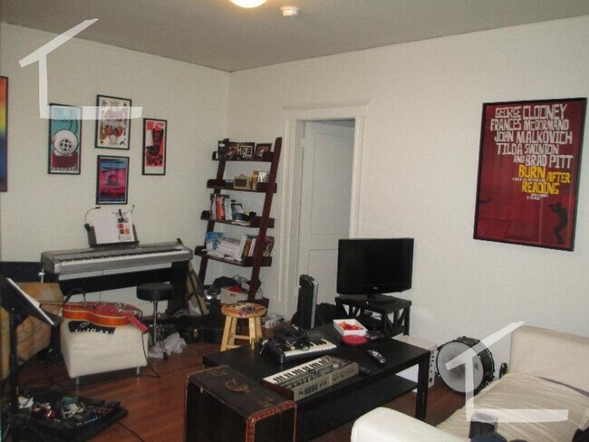 Photo - Spacious Fenway Apartment Available 9/1/26
