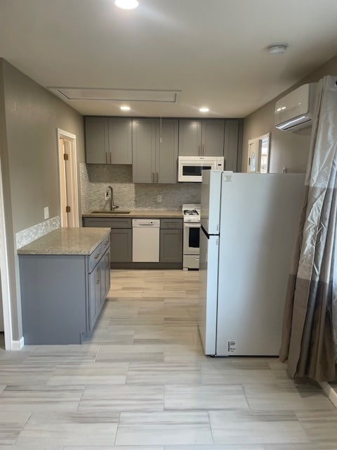 21202 Cedar Ln Unit STUDIO