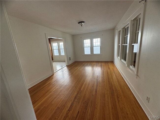 Photo - 223 Wilmore Pl
