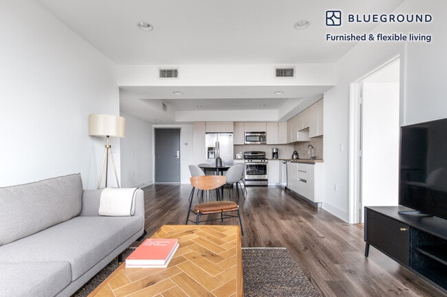 Photo - 10473 Santa Monica Blvd Unidad FL5-ID374