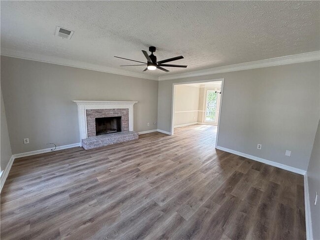 Photo - 979 Sugar Crossing Ln