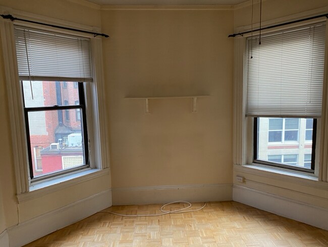 Photo - 288 Newbury St Unit 3R
