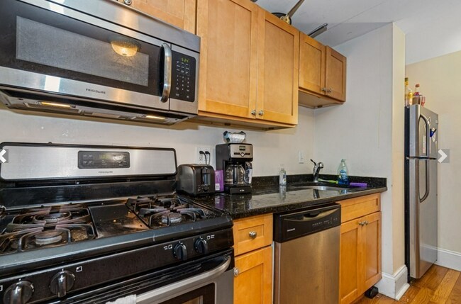 Photo - 44 Hillside St