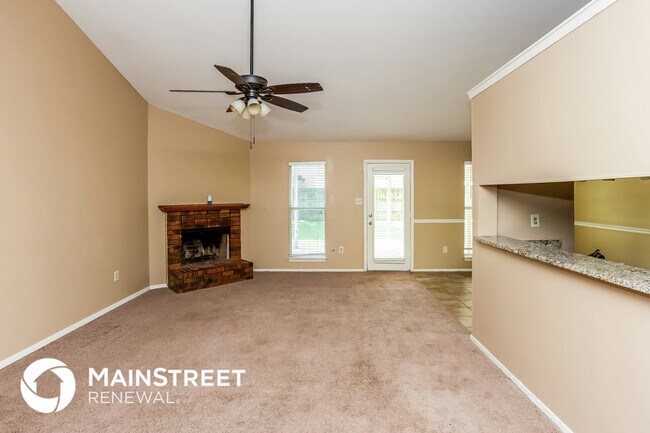 3840 Shadow Oaks Pkwy